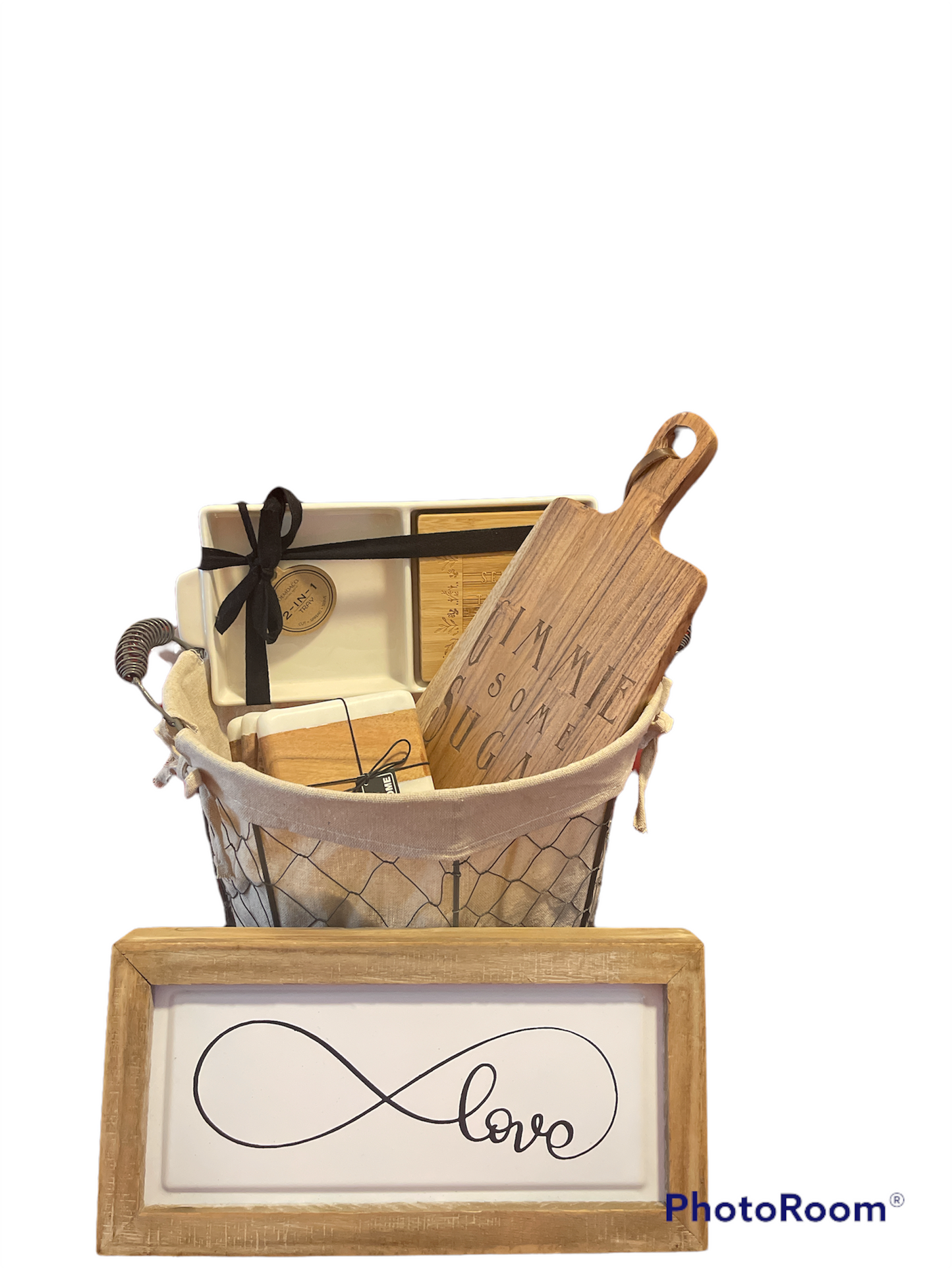 Housewarming/Newlywed Gift Basket